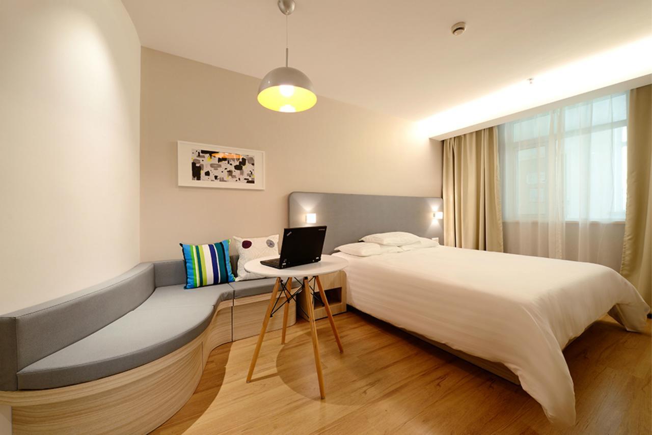 Hanting Hotel Shanghai People'S Square Dagu Road Exterior photo